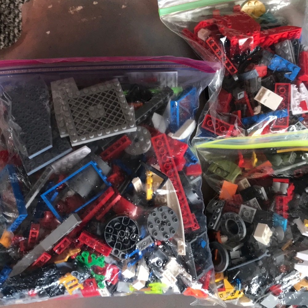 LEGO - Picture 4 of 4